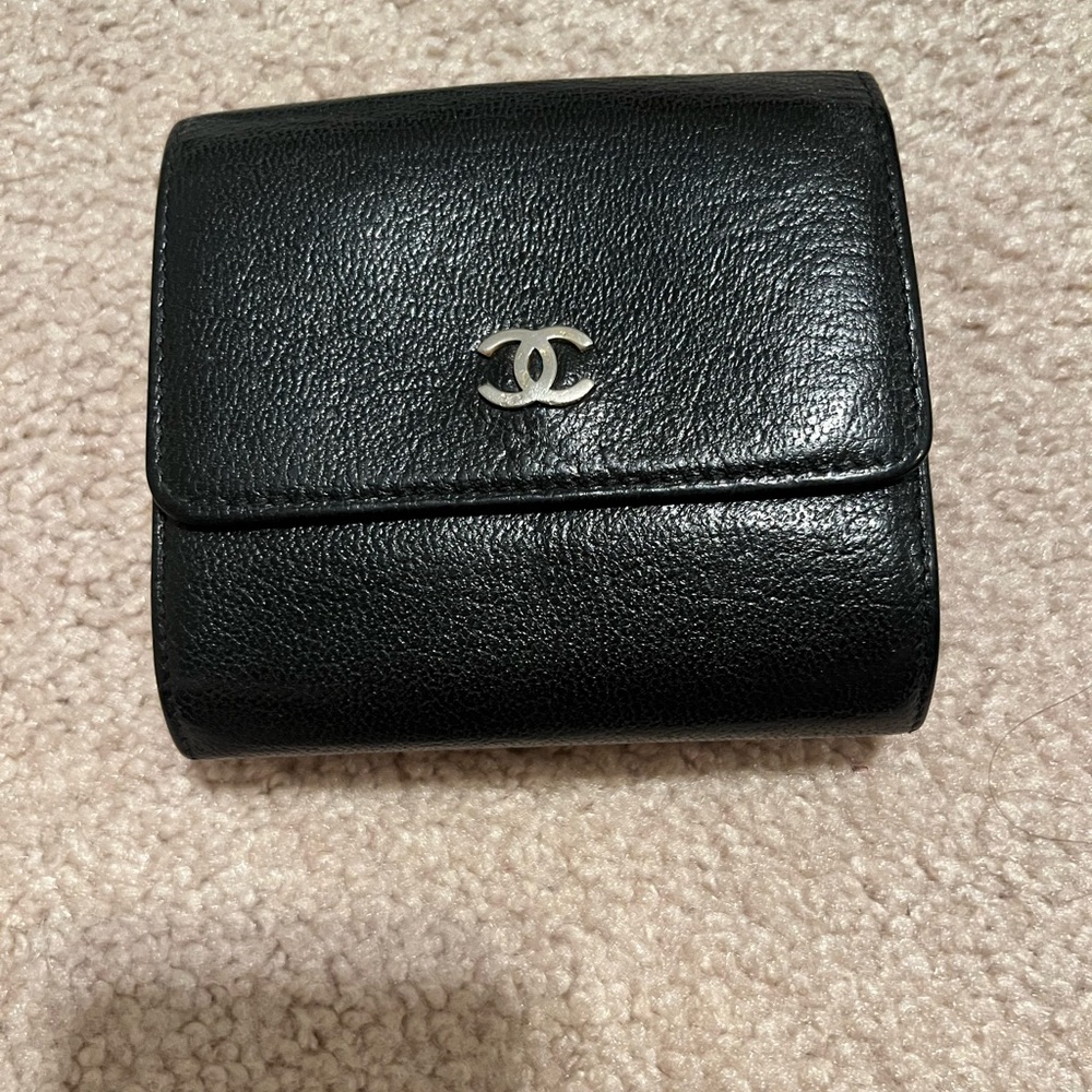 Vintage Chanel Black Leather Compact Wallet